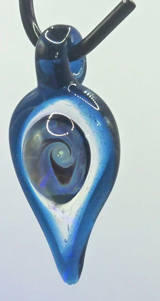 Abyssal Spiral Pendant – Purple-Amber Core