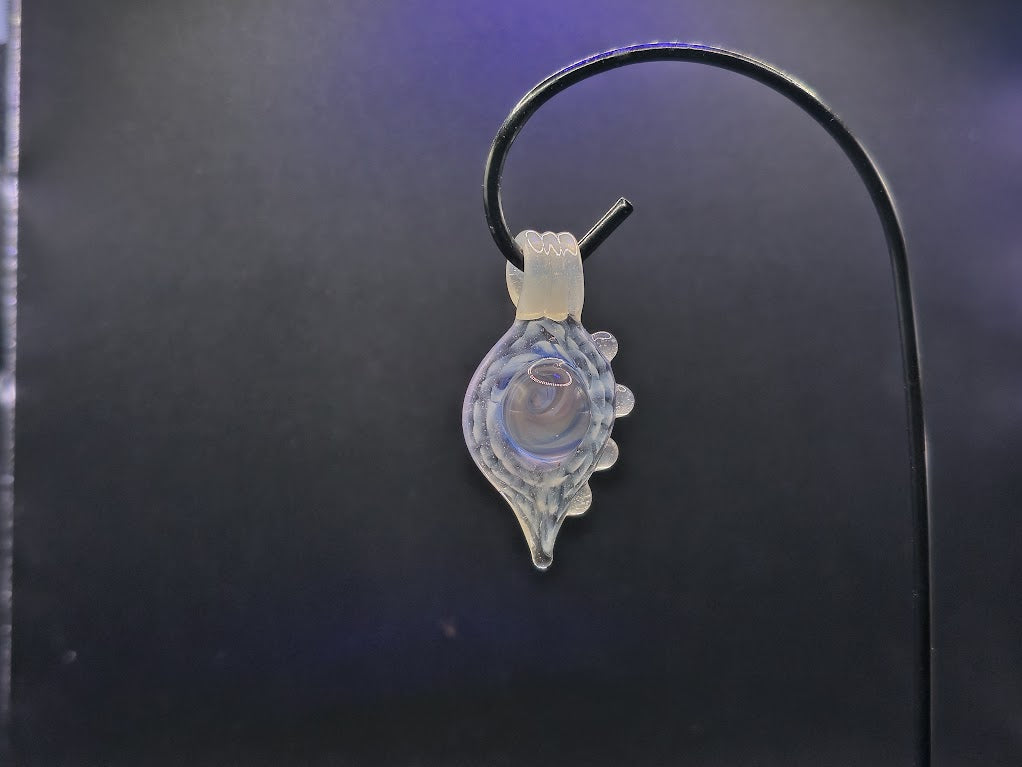 Luna’s Breath — Botanic Lumina Series