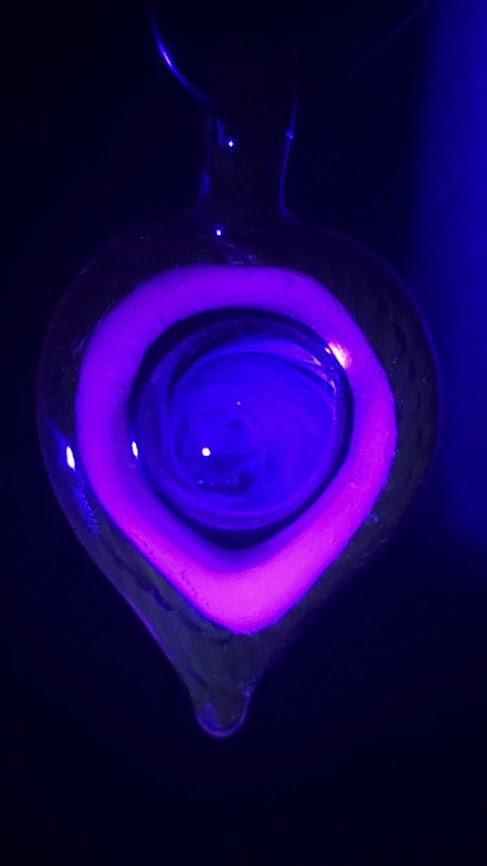 Aetherdrop Sigil — UV Reactive Fumed Aether Amulet